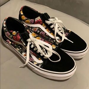 New used floral vans